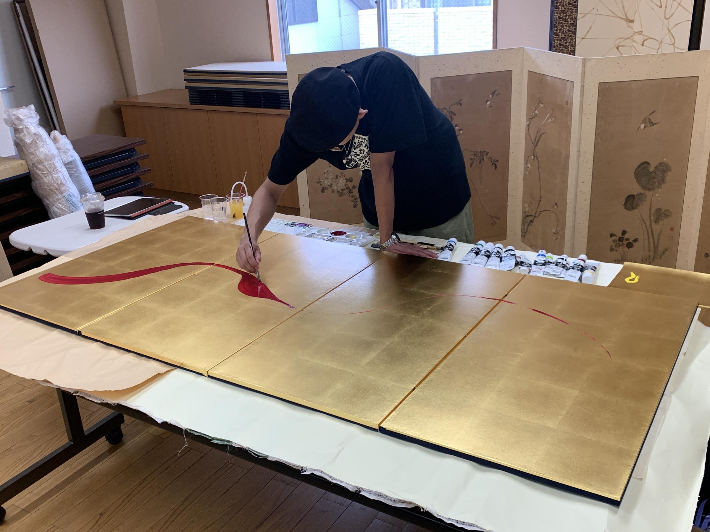 屏風の製作工程 Photo: courtesy of 片岡屏風店