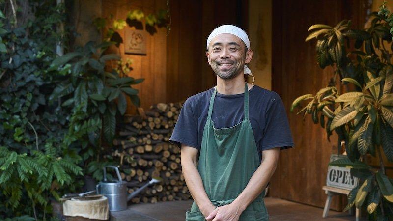 東京で始めた、持続可能な薪窯でのパンづくり