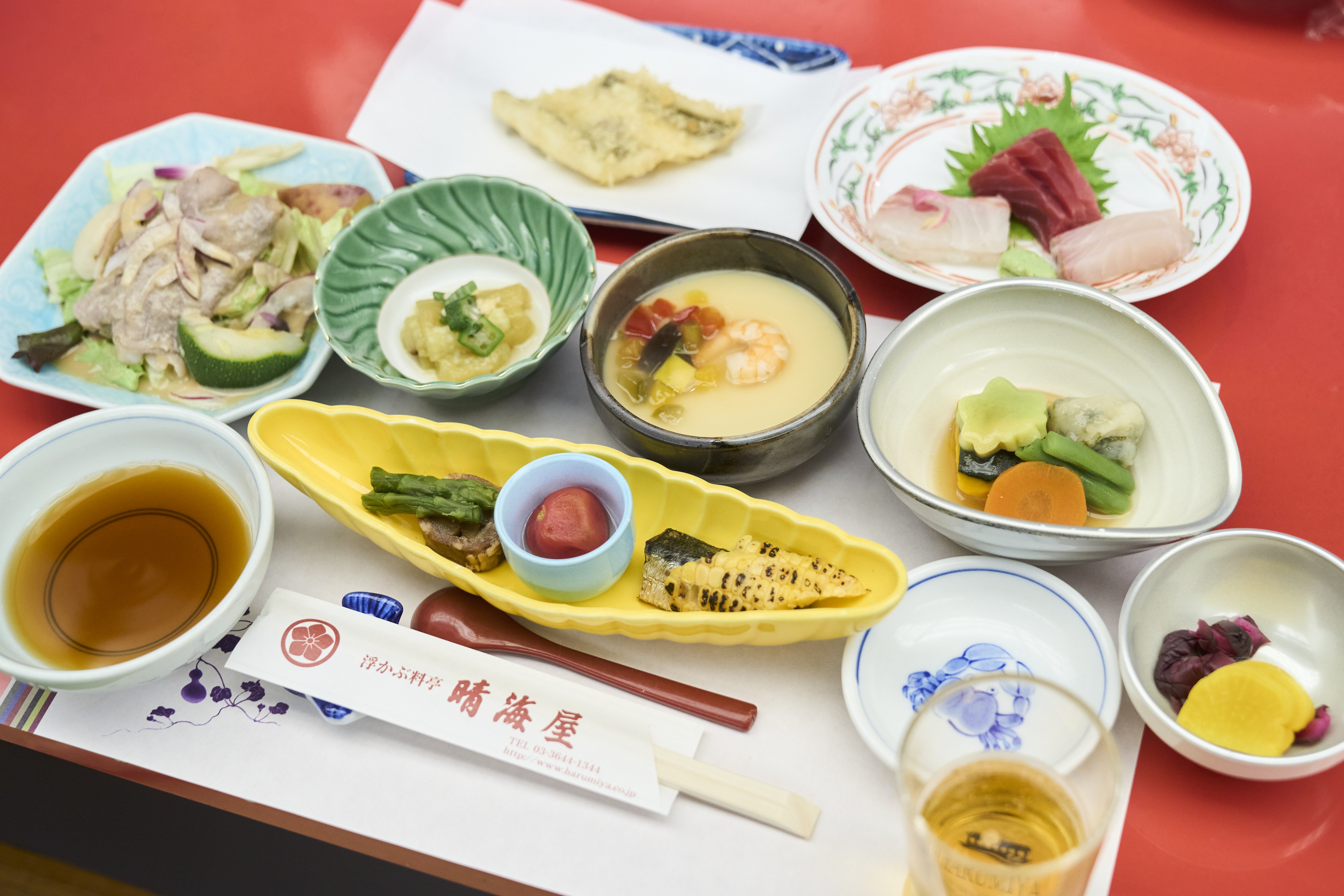 Japanese cuisine served in the yakatabune.