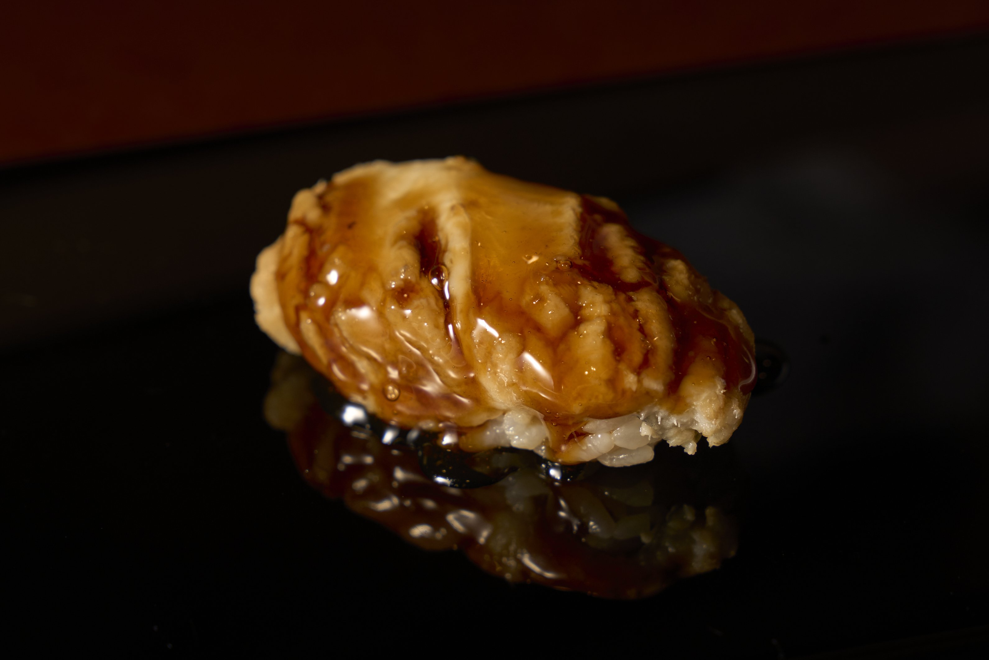 Even Jiro said that anago (sea eel), simmered until exceptionally tender, is difficult to form.