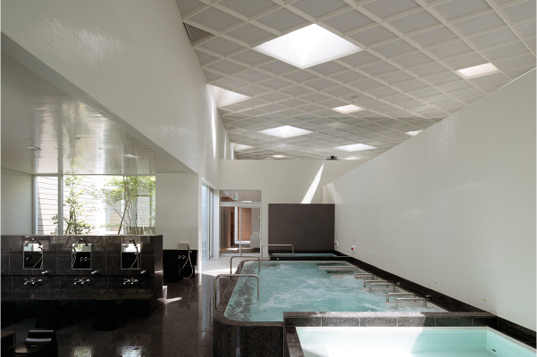 The baths at Hisamatsuyu. Photo: courtesy of Hisamatsuyu