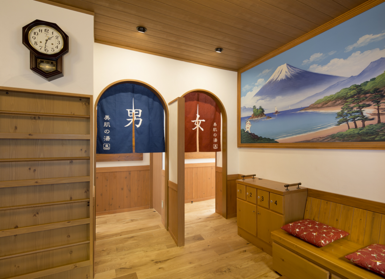 Entrance to the bathing areas at Hasunuma Onsen. Photo: courtesy of Hasunuma Onsen