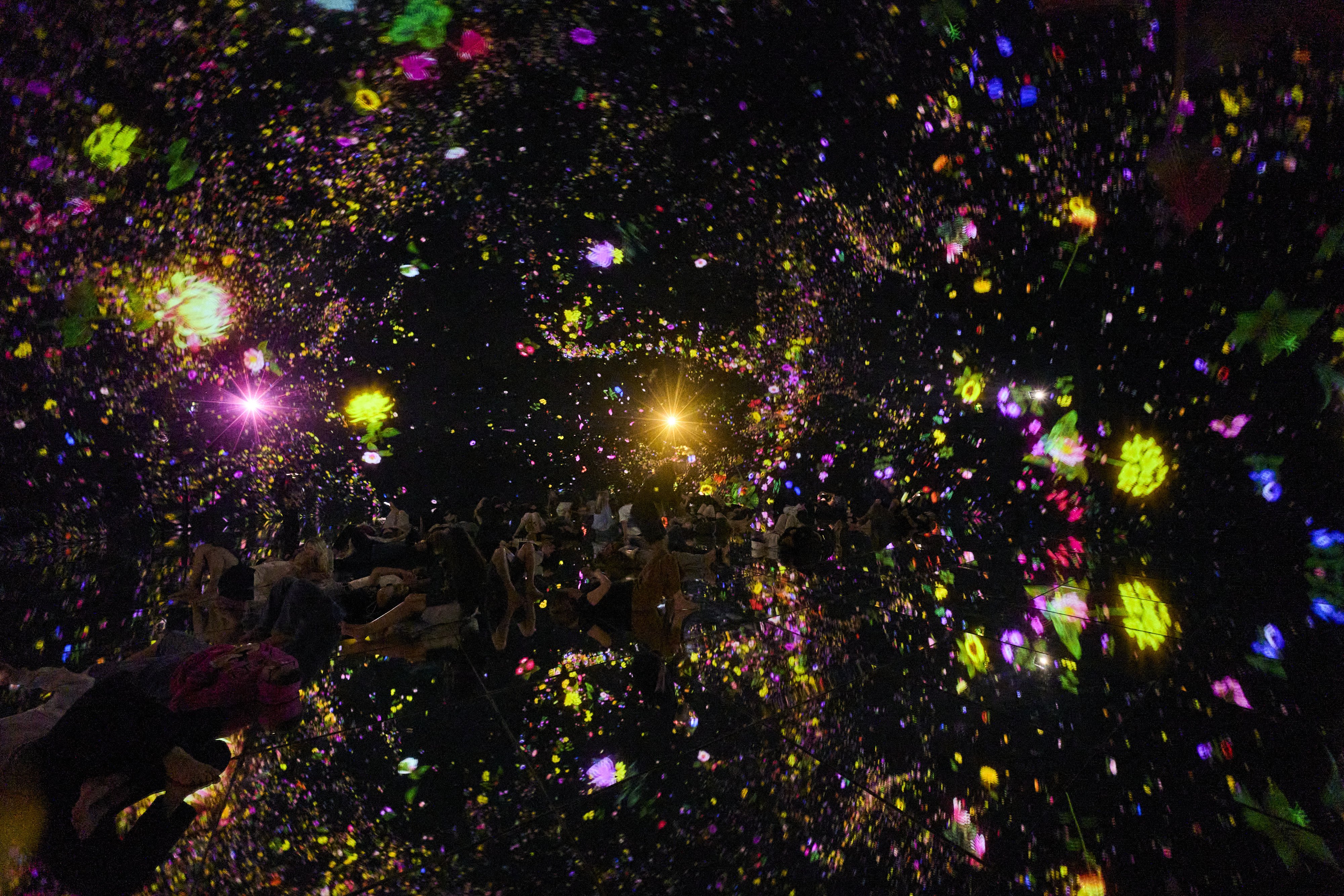 Floating in the Falling Universe of Flowers.