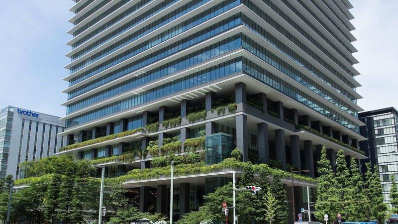 An Environmentally-Friendly Office Building and Its Venture into "Plastic Waste Recycling" - Tokyo Square Garden