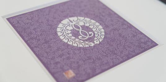 The culture of Kamon (family crest) which manifests the Japanese virtue. World-class charm of this culture in present-day society
