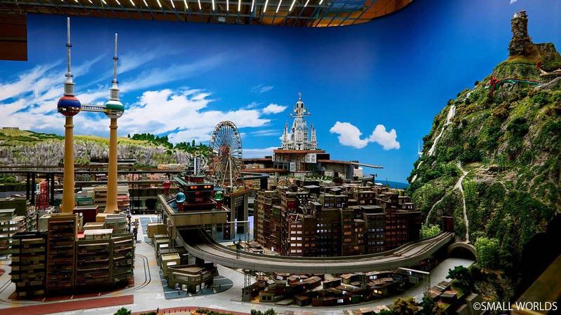 The Miniature Universe of SMALL WORLDS TOKYO, a Hit for SDGs Education