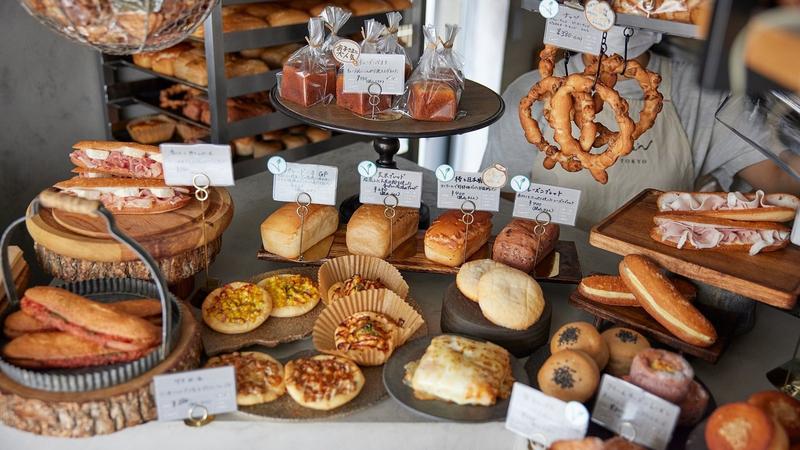 The Evolution of Rice-Flour Bread in Tokyo: Exploring Form, Texture, and Flavor