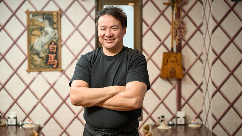 Chef's Thoughts on Tokyo:Former Sumo Wrestler Tantalizes Tokyo with Traditional Mongolian Cuisine