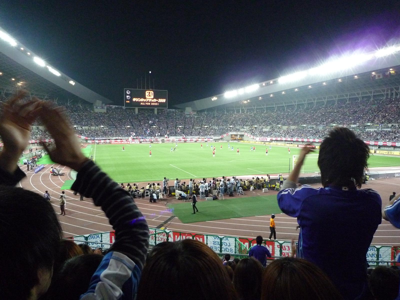 pixta_747021_L.jpg
