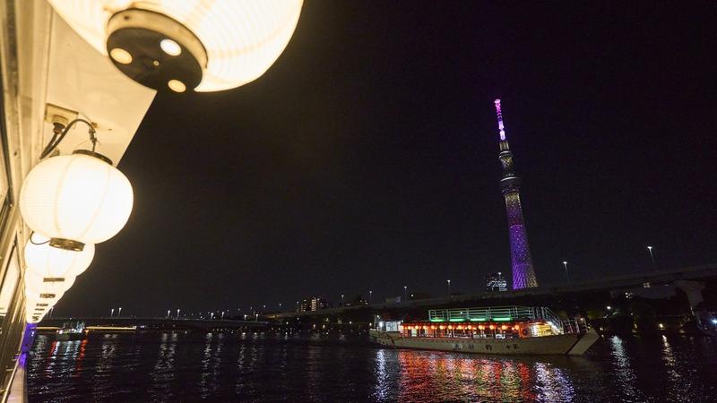 Yakatabune: Enjoying Tokyo's Scenery with Traditional River Cruise